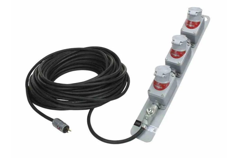 3 Gang C1D1 Outlet